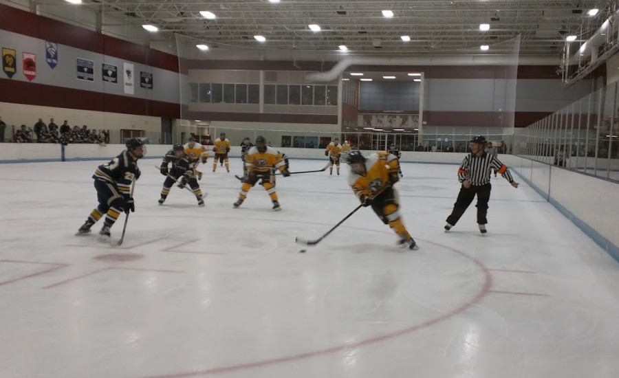 Forward Zach Loge on offense in Thursday's game.