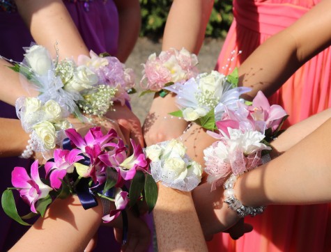 A variety of corsages