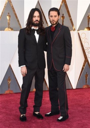 Alessandro Michele, left, and Jared Leto arrive at the Oscars on Sunday, Feb. 28, 2016, at the Dolby Theatre in Los Angeles. (Photo by Jordan Strauss/Invision/AP)