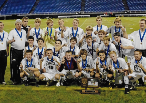 The 2009 Soccer State Champions posing for a picture