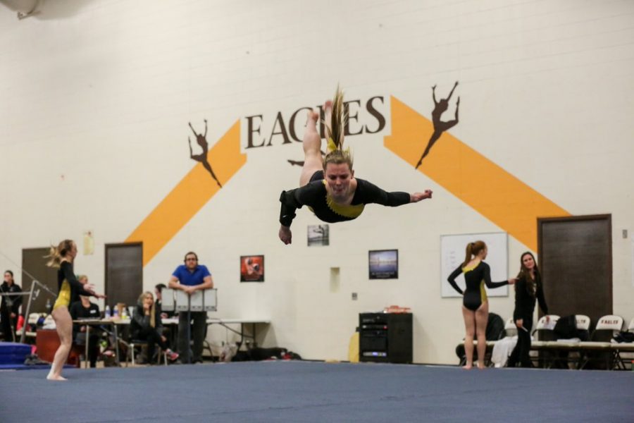 Sidney Bethke in the middle of a flip