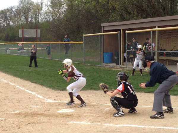 Jaylen Heller leading off for the Eagles.