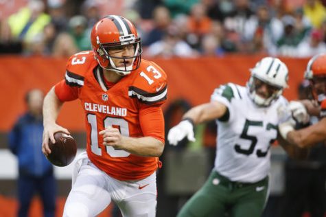 Josh McCown is one of the 26 quarterbacks the Cleveland Browns have used since 1999. (AP Photo/Ron Schwane)