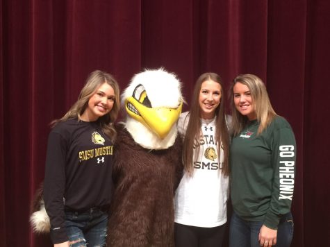 Seniors Sara Teske and Erin Baxter signed with South Minnesota State, and Lyndsey Robson signed with Green Bay.